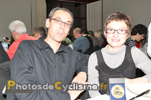 AGCD562010 (85)